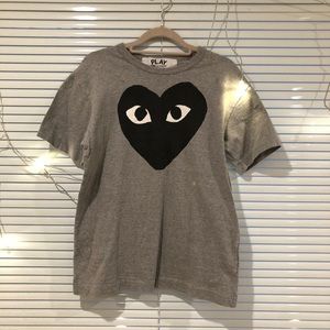 COMME DES GARCONS PLAY HEART LOGO TEE
